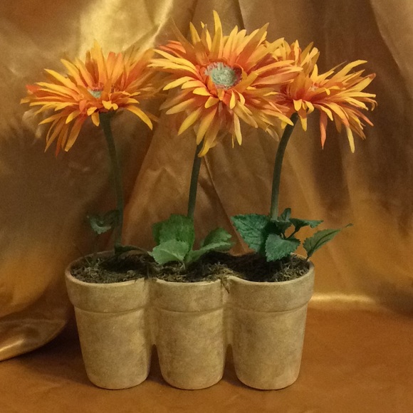 3 potted silk sunflowers to brighten your day!NWT - Picture 2 of 3